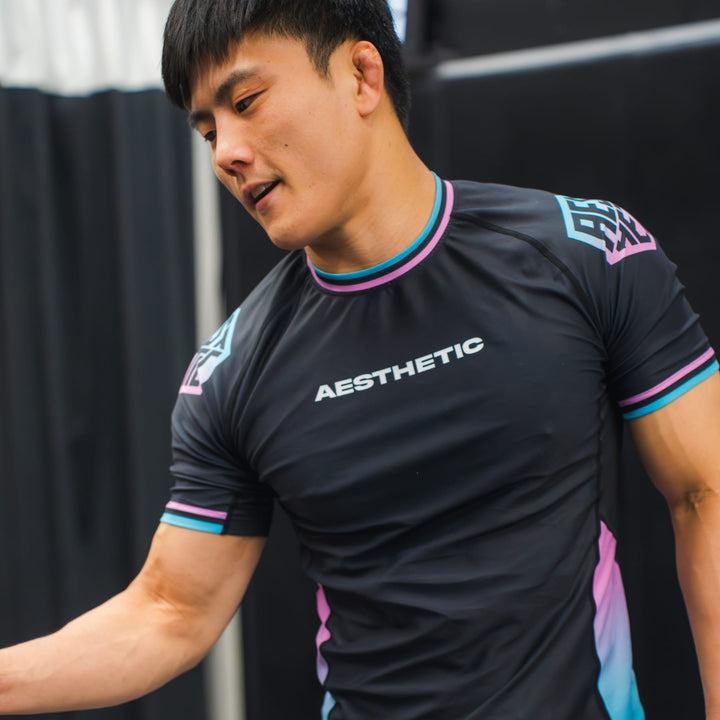 'Miami' Short Sleeve Rashguard (Black)